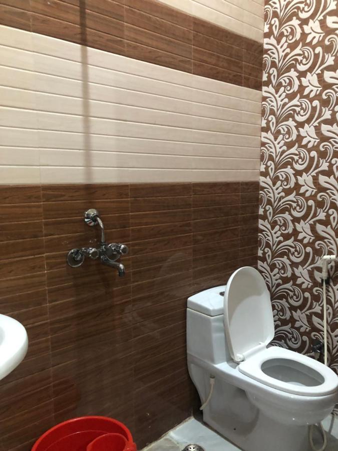 The Taj Homes آغْرا المظهر الخارجي الصورة