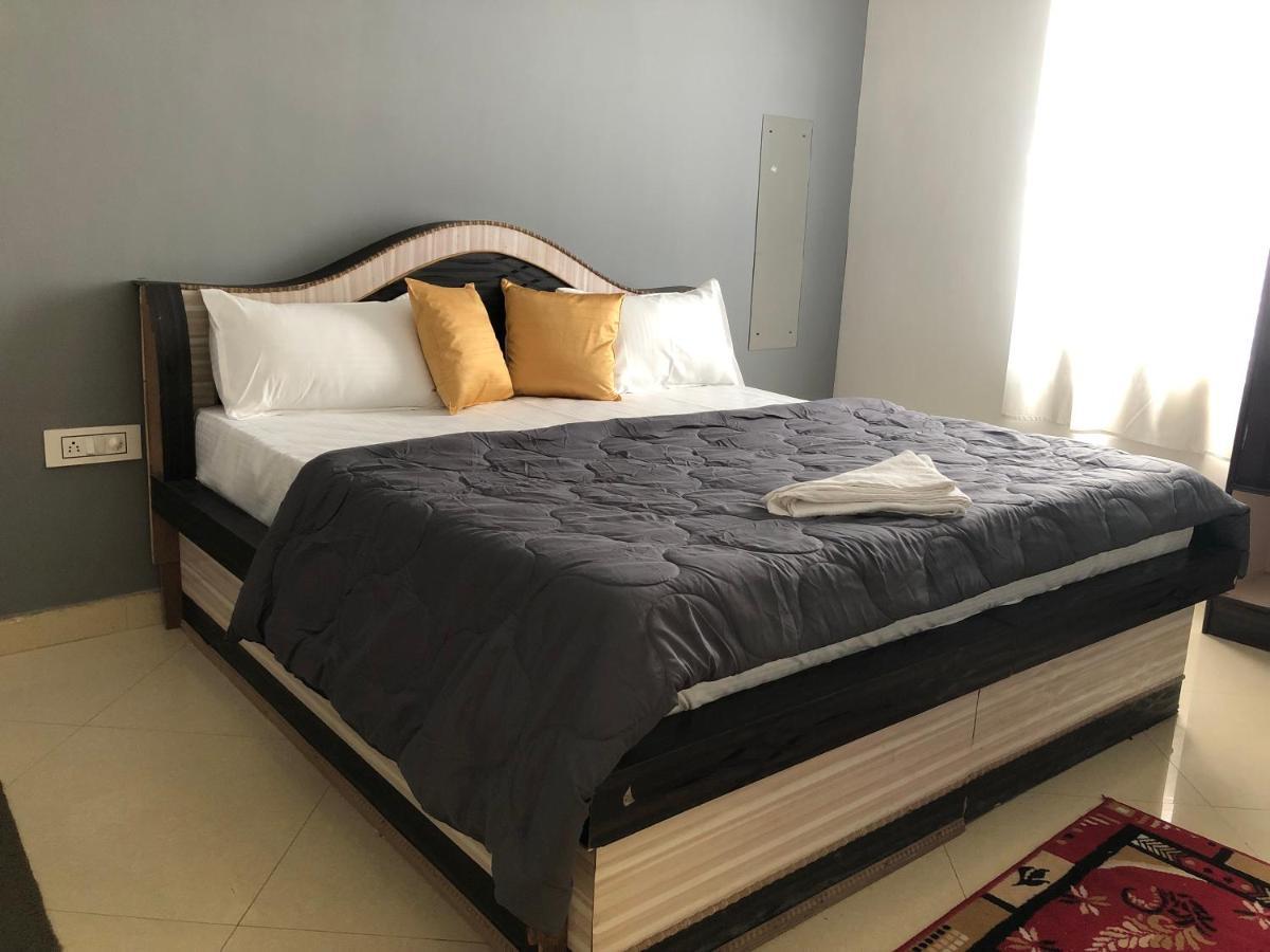 The Taj Homes آغْرا المظهر الخارجي الصورة